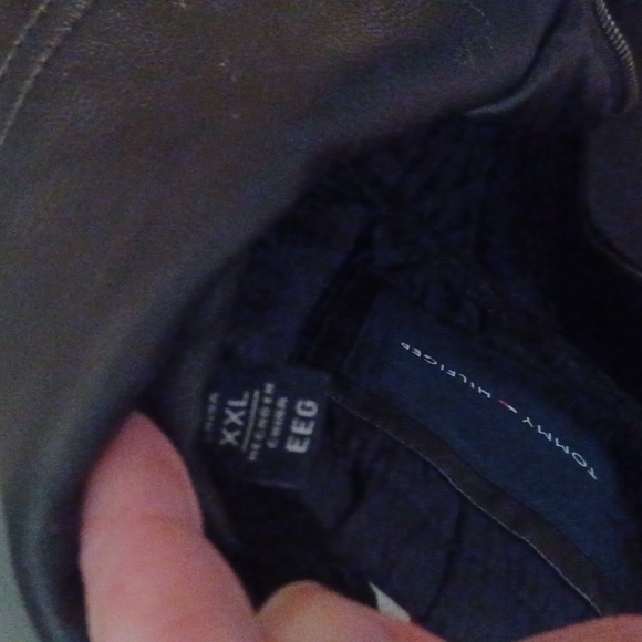 Tommy Hilfiger leather jacket - Picture 4 of 7
